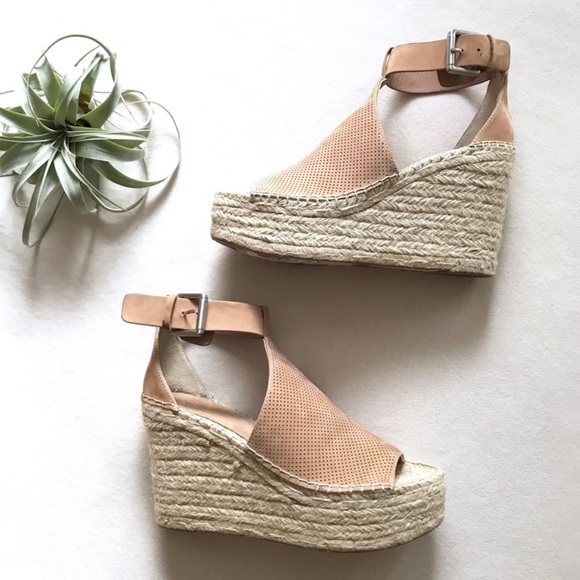 Marc Fisher Shoes - NWT Marc Fisher Annie pink espadrille wedge 8